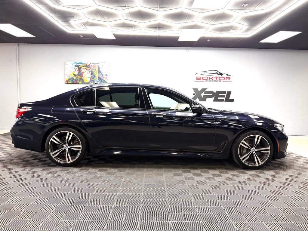 Used 2019 BMW 740i w/ M Sport Package RWD image 16