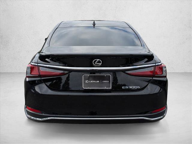 Used 2025 Lexus ES 300h w/ Premium Package FWD image 7