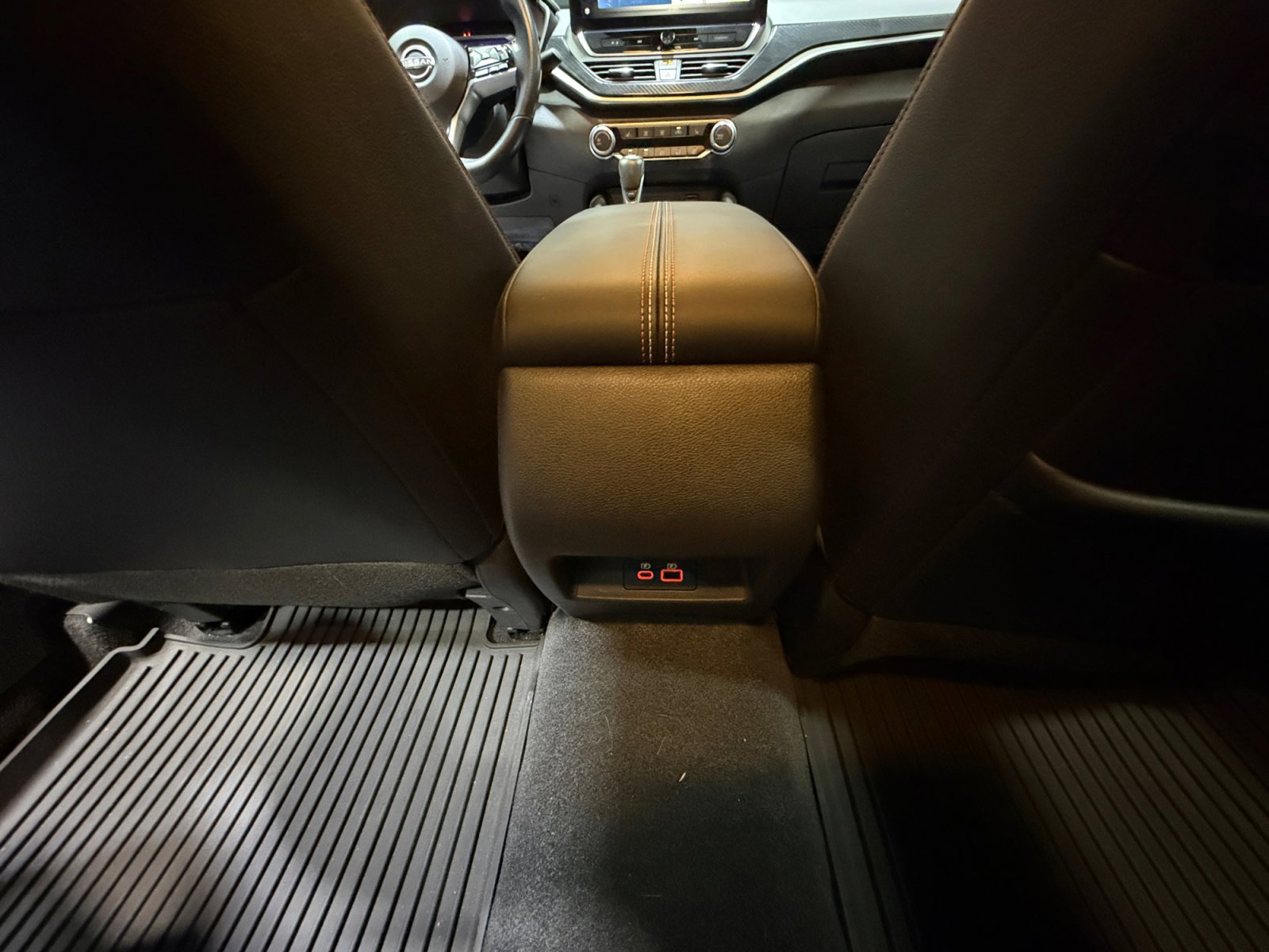 Certified 2023 Nissan Altima 2.5 SR w/ SR Premium Package FWD image 32