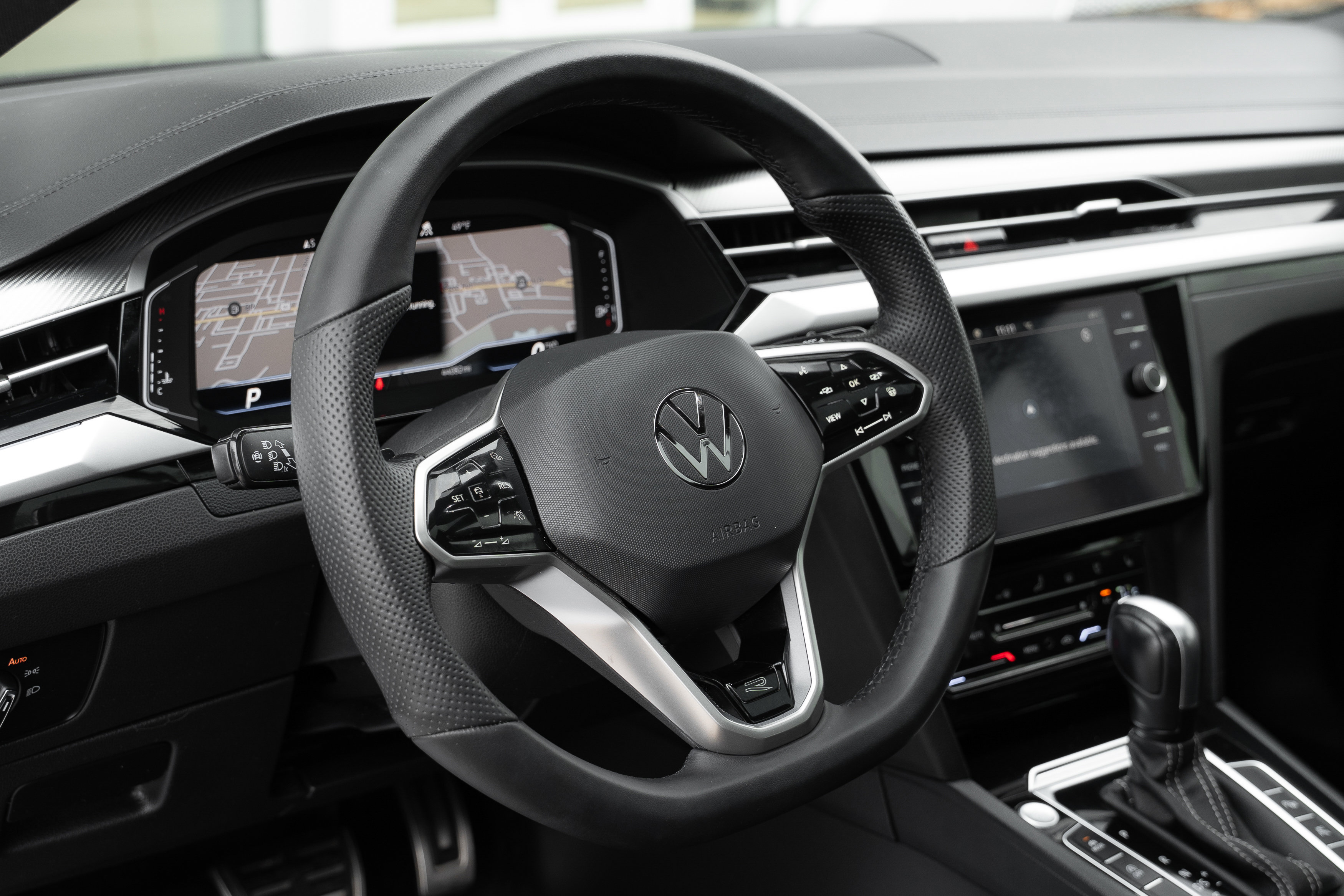 Used 2021 Volkswagen Arteon SEL Premium image 11