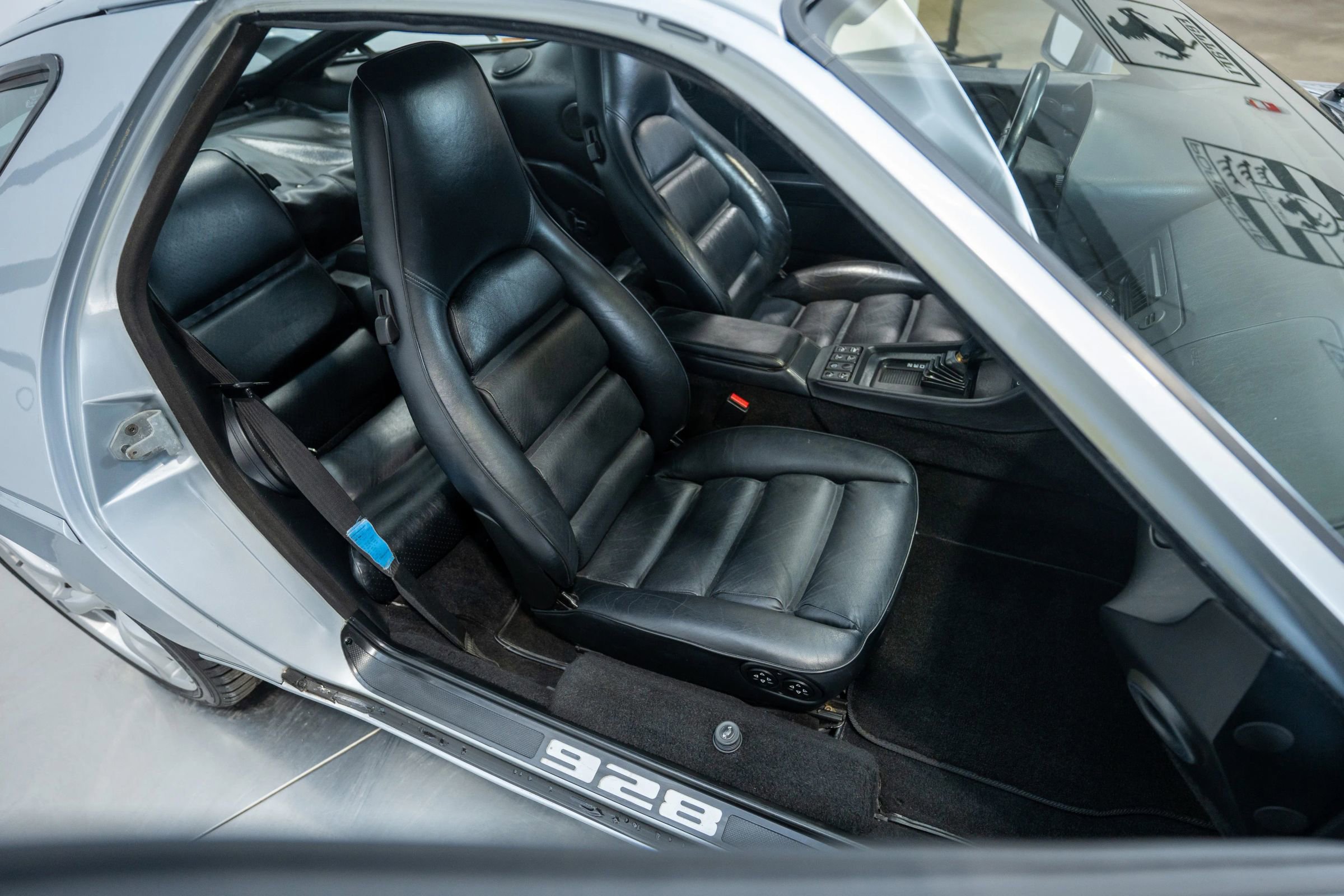 Used 1991 Porsche 928 S4 image 34