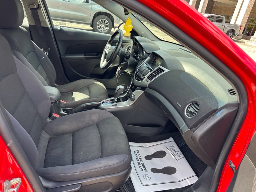 Used 2014 Chevrolet Cruze LT w/ All-Star Edition FWD image 33