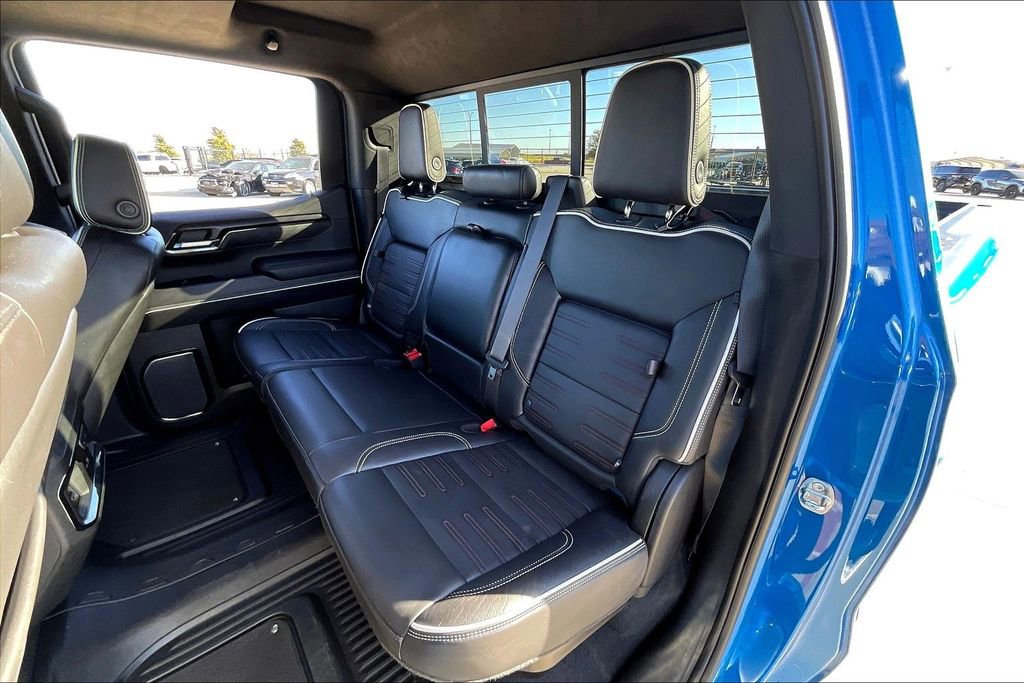 Used 2022 GMC Sierra 1500 AT4X image 35