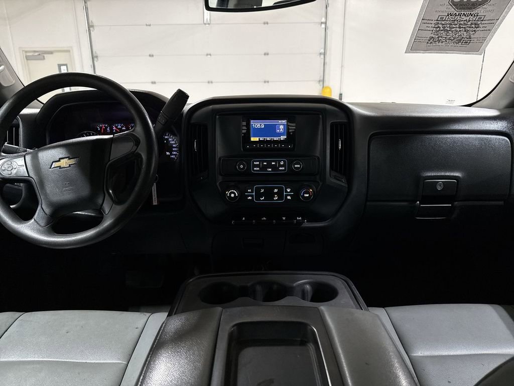 Used 2015 Chevrolet Silverado 3500 W/T w/ Snow Plow Prep Package image 10