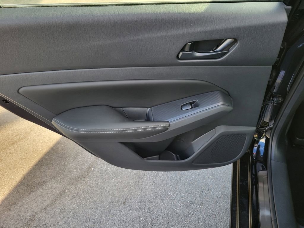 Used 2025 Nissan Altima 2.5 SV w/ SV Special Edition Package image 12