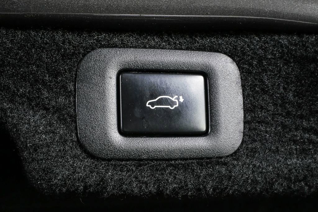Used 2020 Lexus LS 500 AWD w/ Interior Upgrade Package image 34