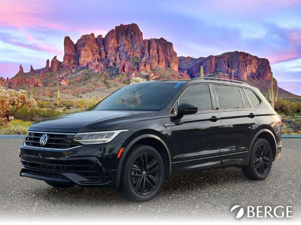 Used 2022 Volkswagen Tiguan SE R-Line AWD/4WD image 2
