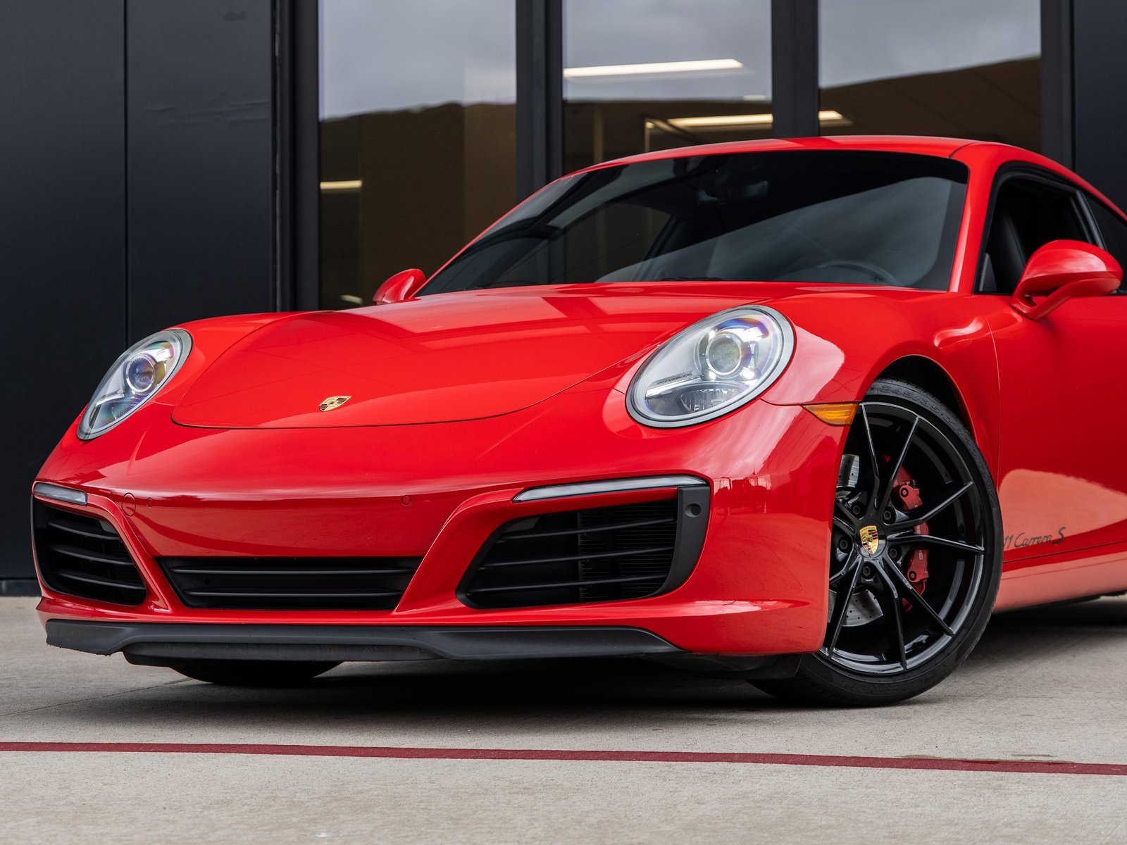 Used 2017 Porsche 911 Carrera S image 11