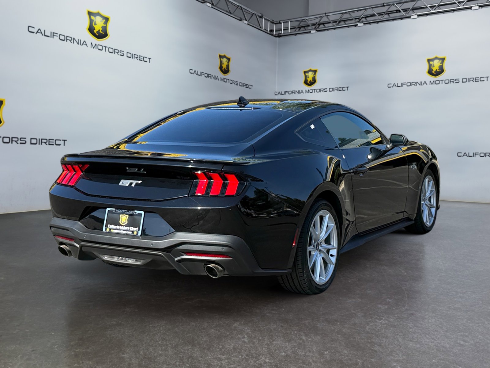 Used 2024 Ford Mustang GT Premium image 5