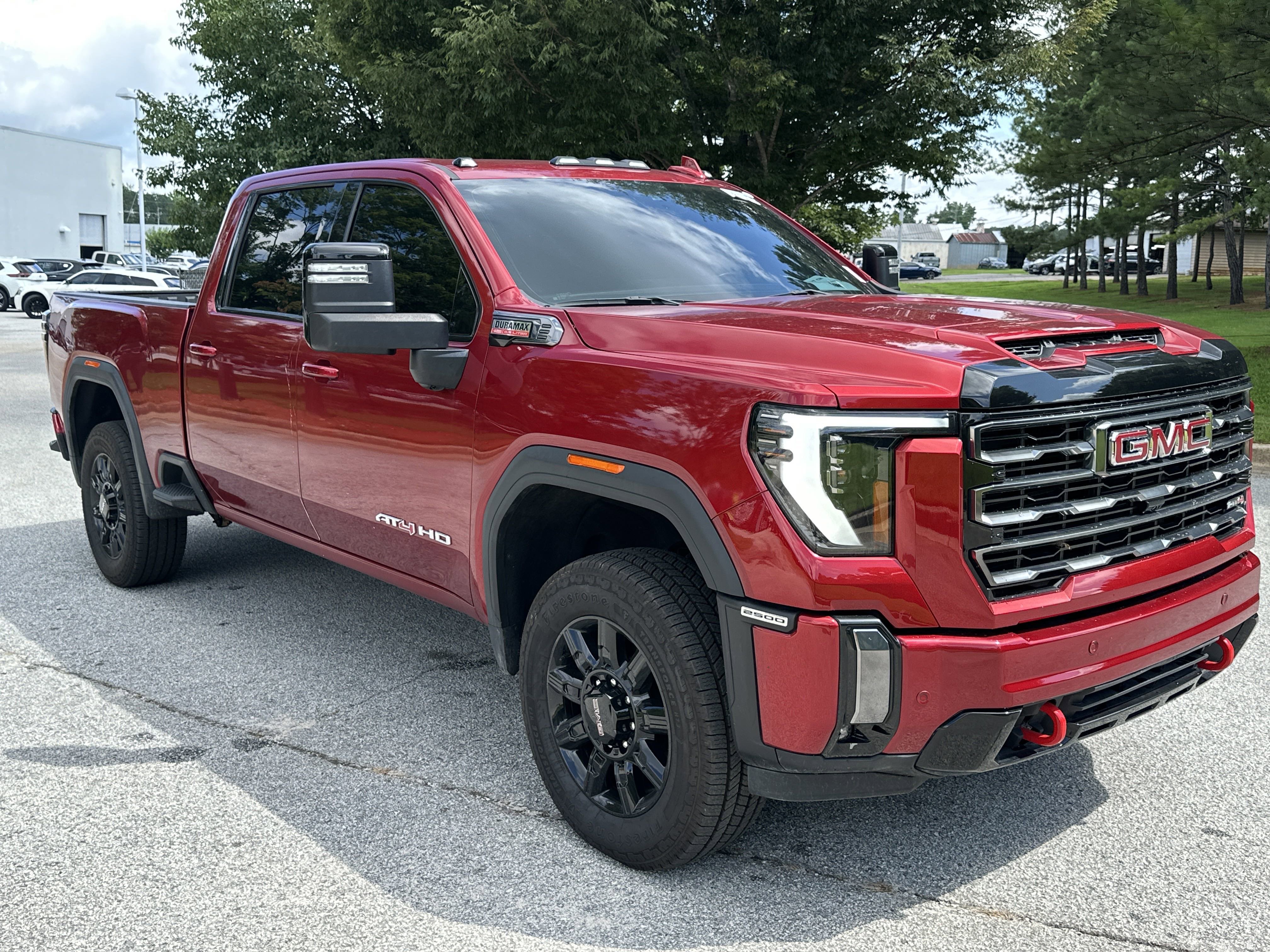 Used 2024 GMC Sierra 2500 AT4 w/ Technology Package image 3
