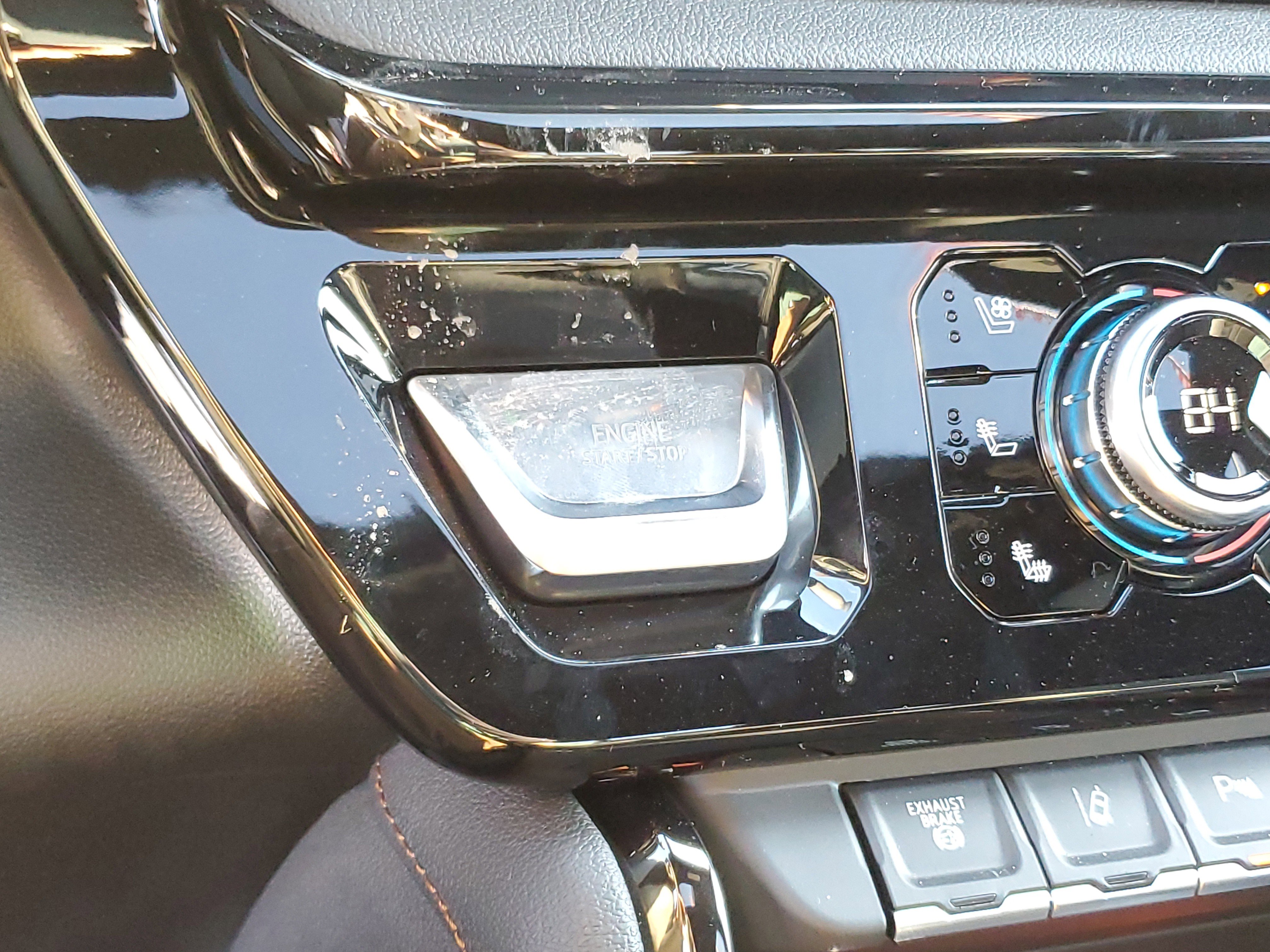 New 2025 GMC Sierra 2500 AT4 w/ AT4 Premium Plus Package image 20