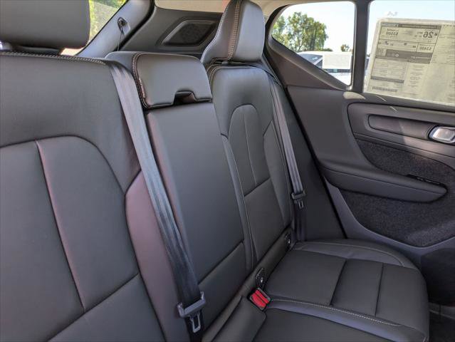 New 2026 Volvo XC40 B5 Ultra w/ Climate Package image 13