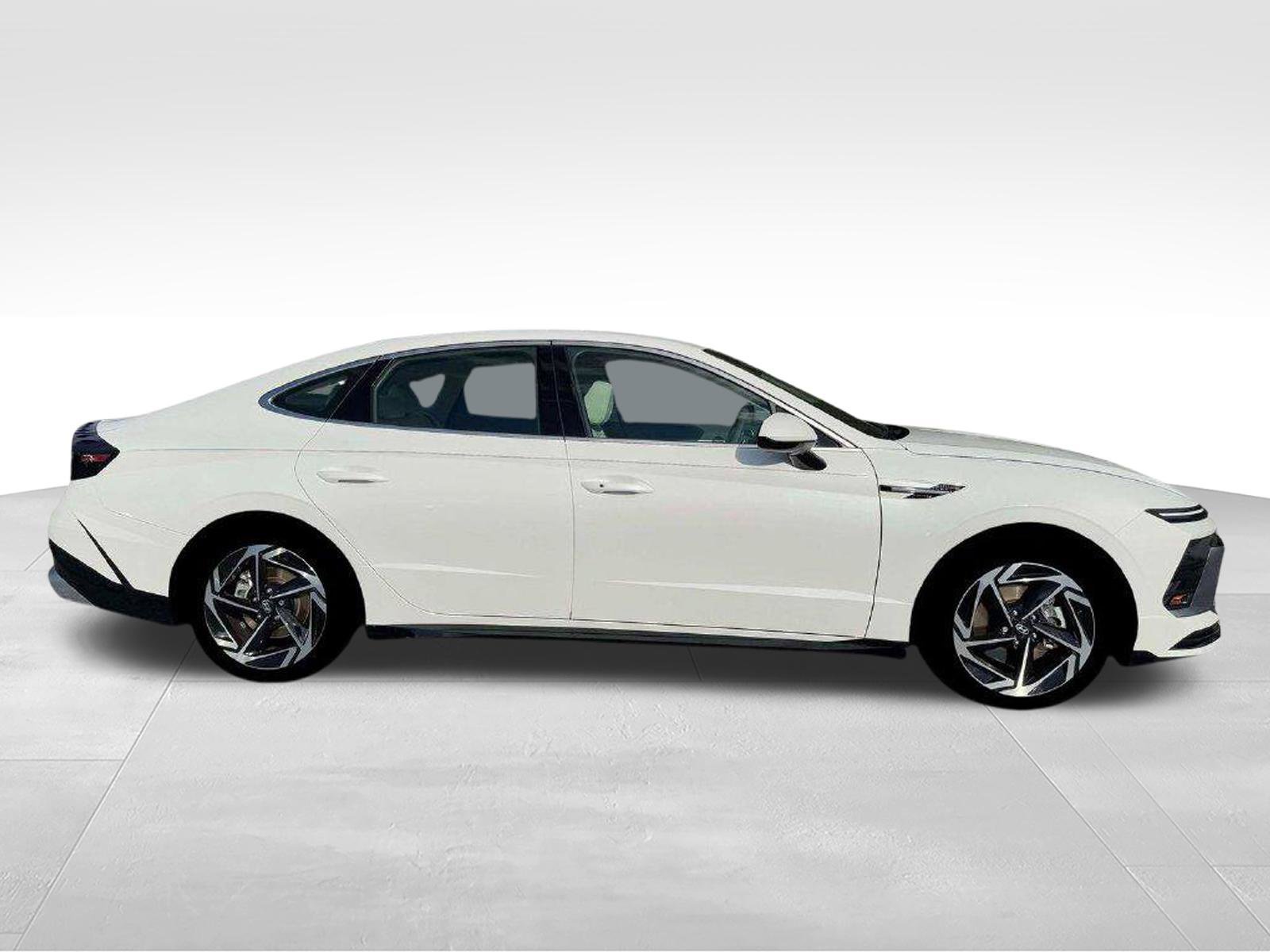 New 2026 Hyundai Sonata SEL FWD image 11