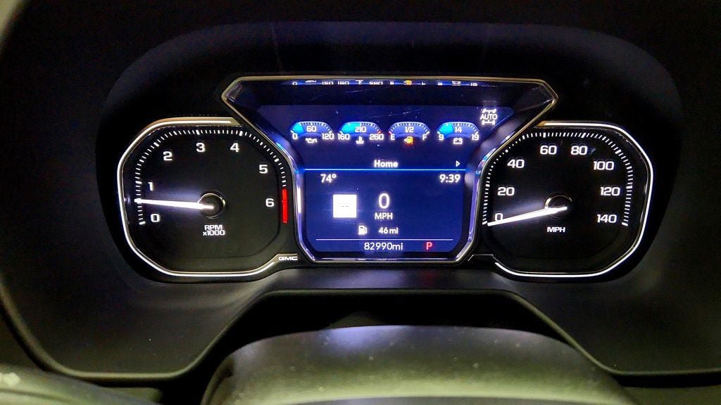 Used 2021 GMC Yukon SLT w/ SLT Premium Package AWD/4WD image 37