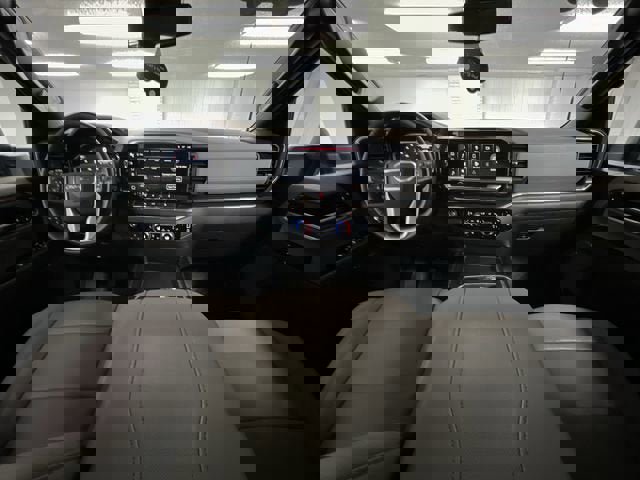 Certified 2024 GMC Sierra 2500 SLT w/ SLT Premium Package image 19