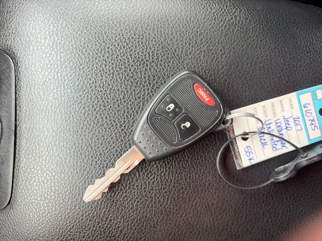 Used 2017 Jeep Wrangler Unlimited Willys image 41