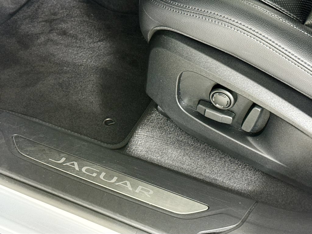 Certified 2023 Jaguar F-PACE S AWD/4WD image 18