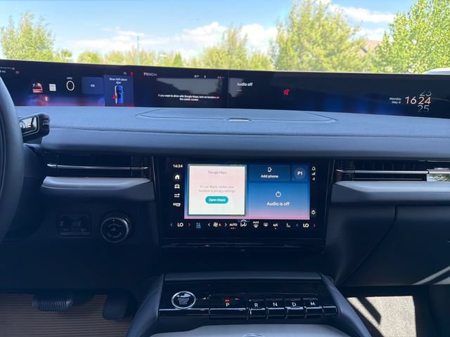 New 2026 Lincoln Navigator L Reserve w/ Jet Appearance Package AWD/4WD image 19