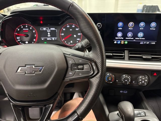Used 2024 Chevrolet Trax RS w/ Driver Confidence Package FWD image 16