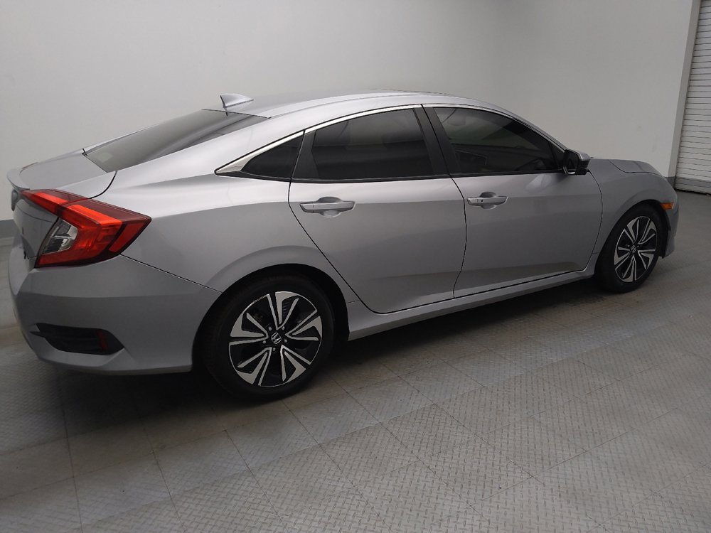 Used 2018 Honda Civic EX-L image 10
