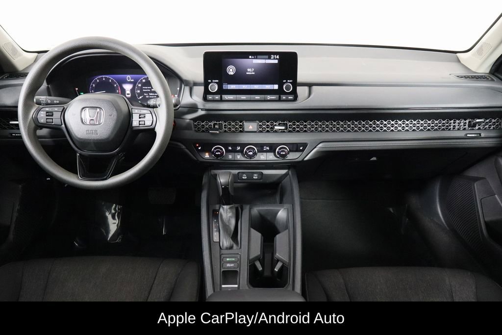 Used 2025 Honda Accord SE image 14