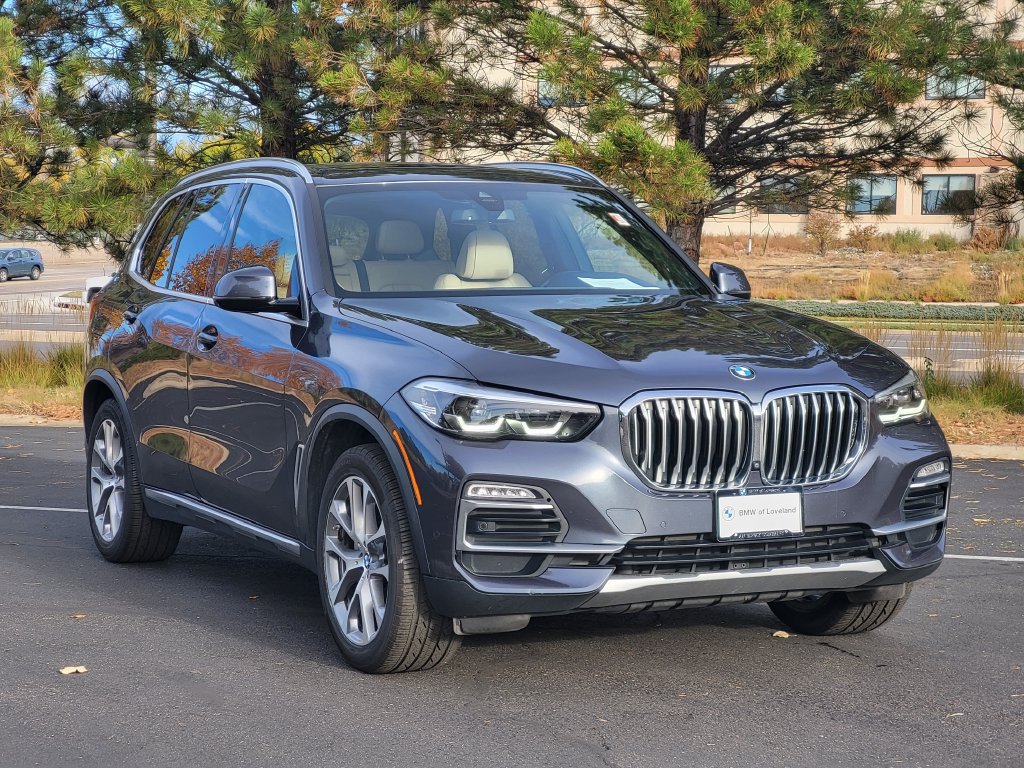 Used 2021 BMW X5 xDrive40i w/ Convenience Package AWD/4WD image 3