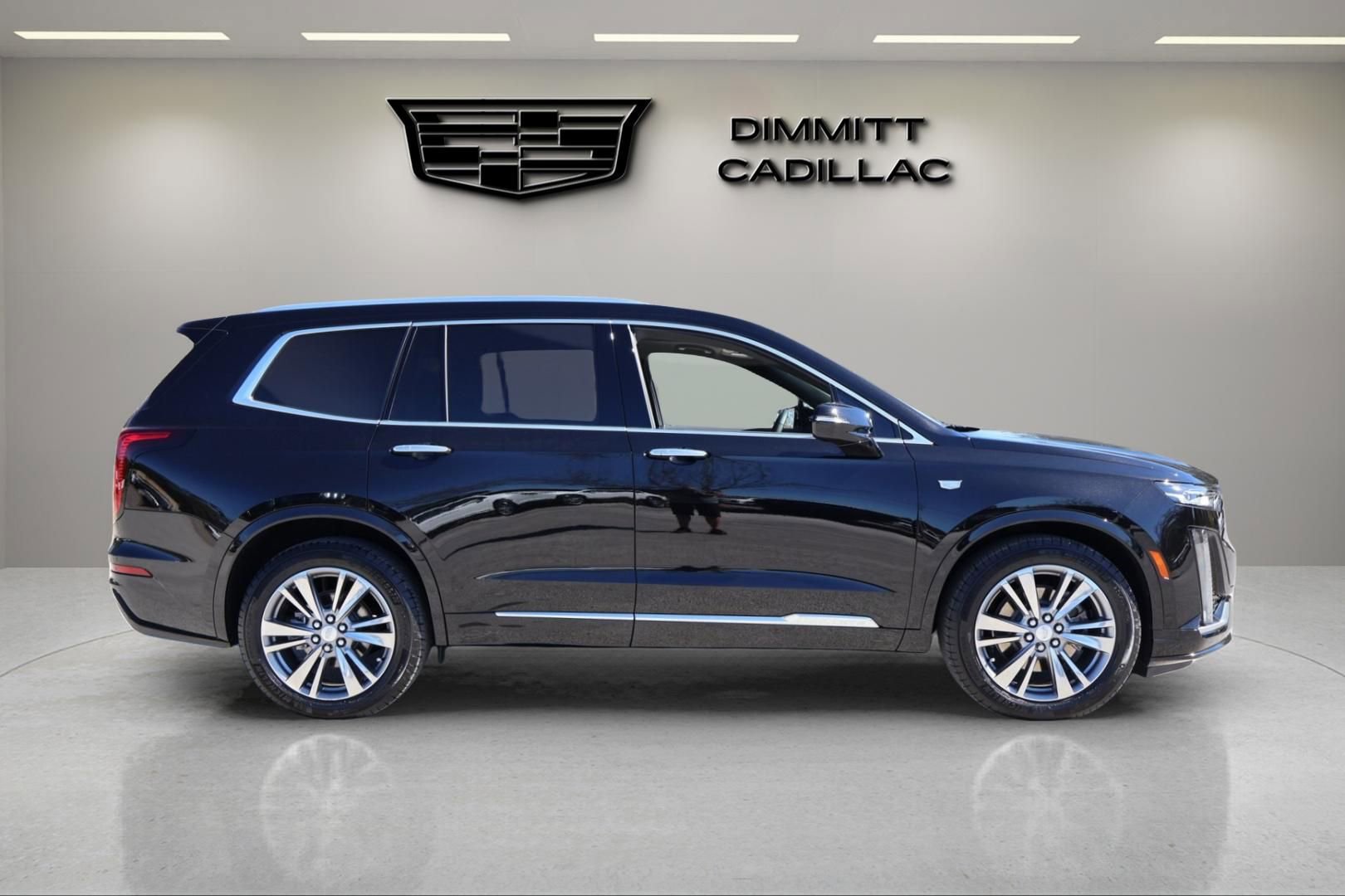 Certified 2025 Cadillac XT6 Premium Luxury image 6