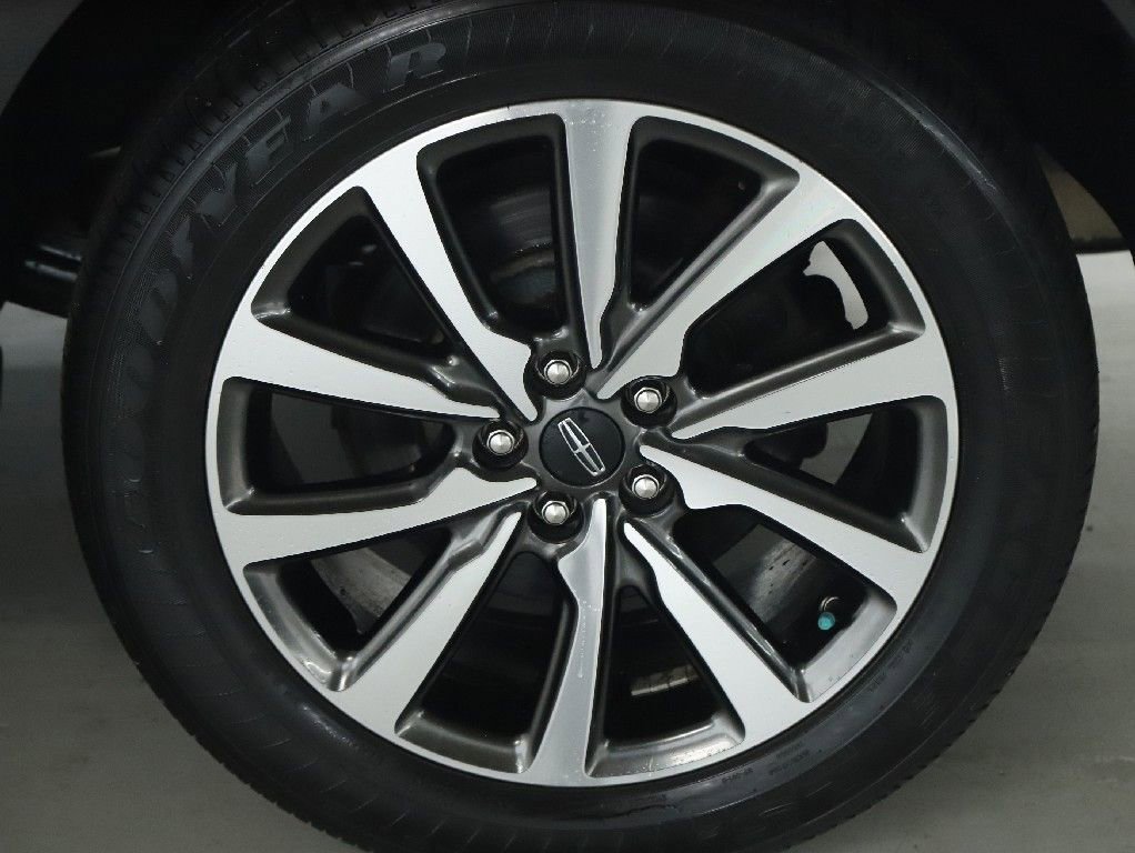 Used 2019 Lincoln MKC Reserve w/ MKC Climate Package FWD image 41