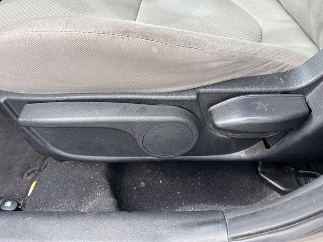 Used 2012 Kia Forte EX FWD image 20