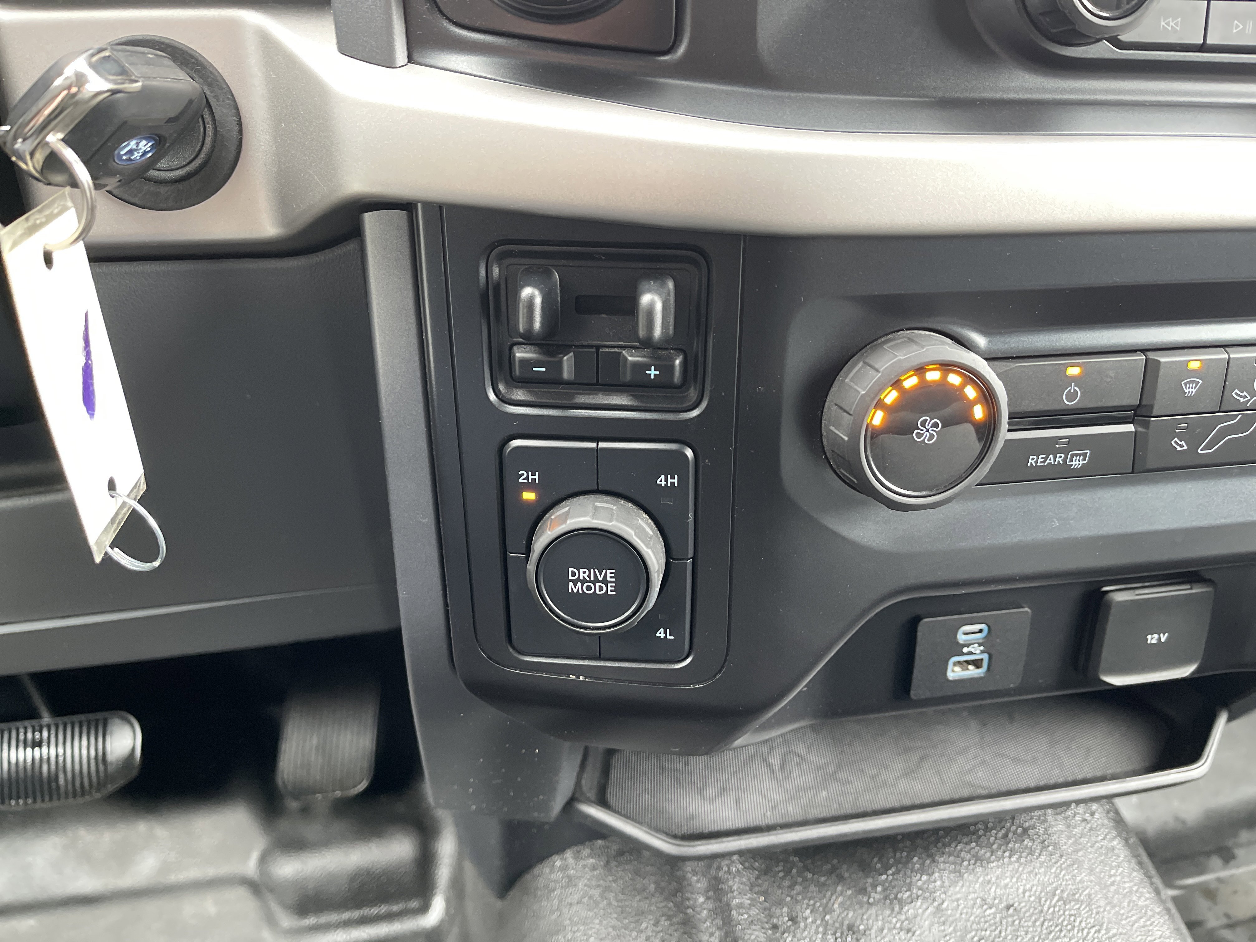 Certified 2021 Ford F150 XLT w/ Trailer Tow Package image 21