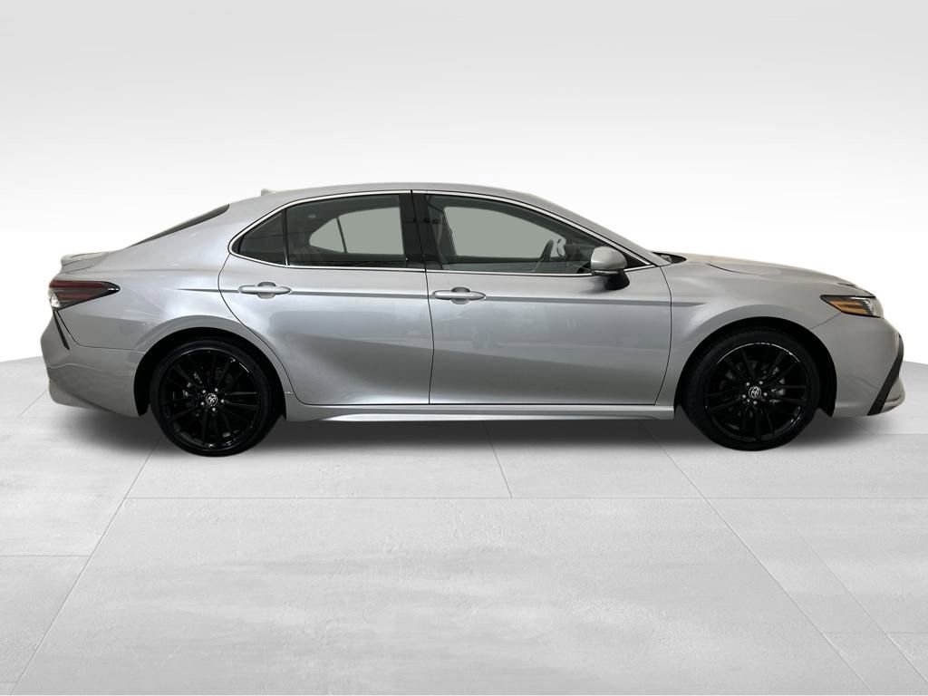 Used 2024 Toyota Camry XSE image 6