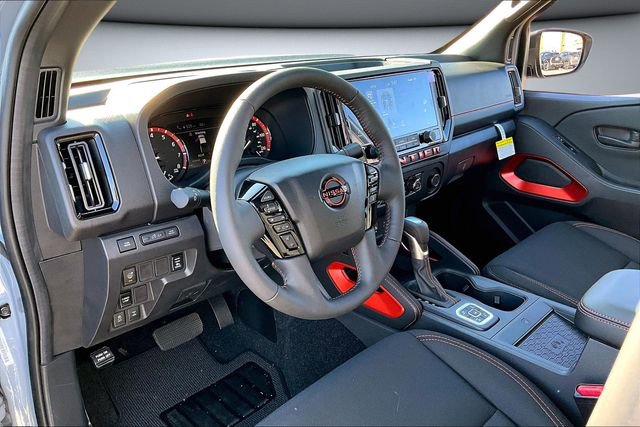 New 2026 Nissan Frontier PRO-4X w/ Pro-4x Convenience Package image 7