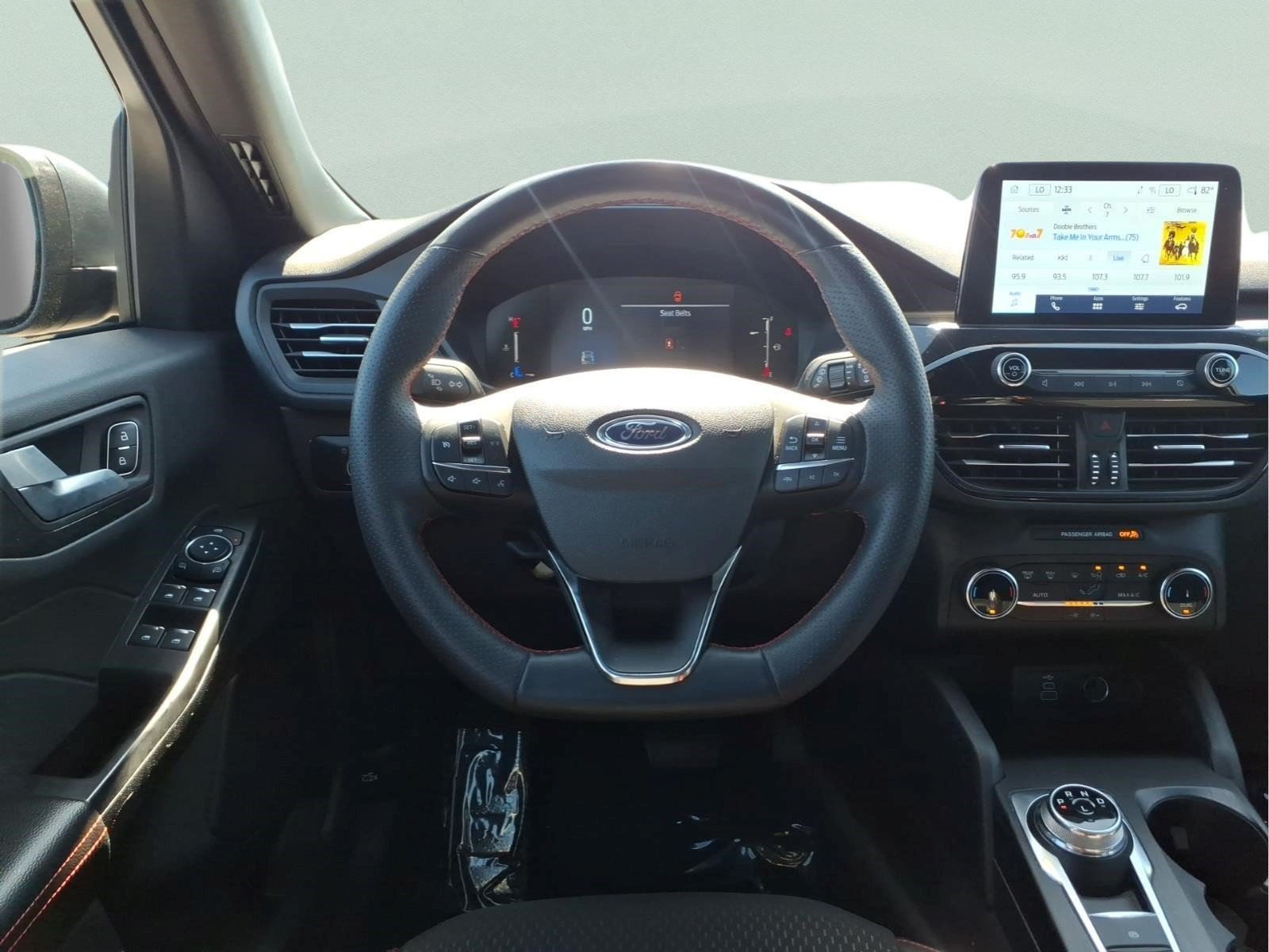 Used 2025 Ford Escape ST-Line AWD/4WD image 13