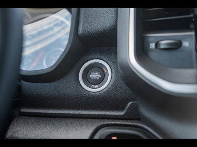 New 2025 RAM 1500 Big Horn AWD/4WD image 30