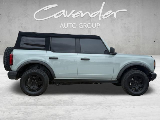 Used 2022 Ford Bronco Black Diamond AWD/4WD image 17