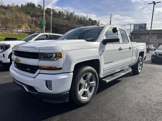 Used 2018 Chevrolet Silverado 1500 LT w/ All Star Edition image 3