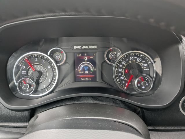 Used 2024 RAM 2500 Big Horn AWD/4WD image 29