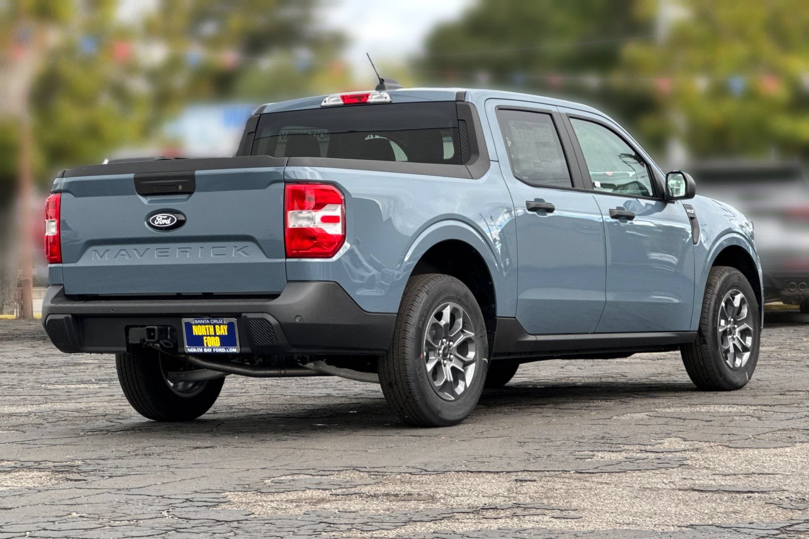 New 2026 Ford Maverick XLT AWD/4WD image 3