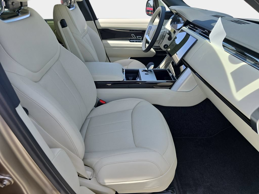 New 2026 Land Rover Range Rover SE AWD/4WD image 10