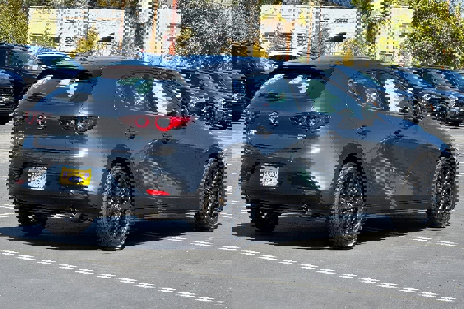 Used 2022 MAZDA MAZDA3 s image 5