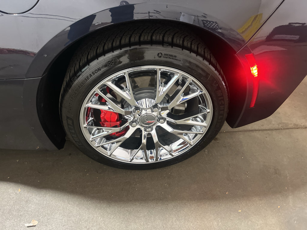 Certified 2014 Chevrolet Corvette Stingray Coupe w/ 3LT Preferred Equipment Group RWD image 28