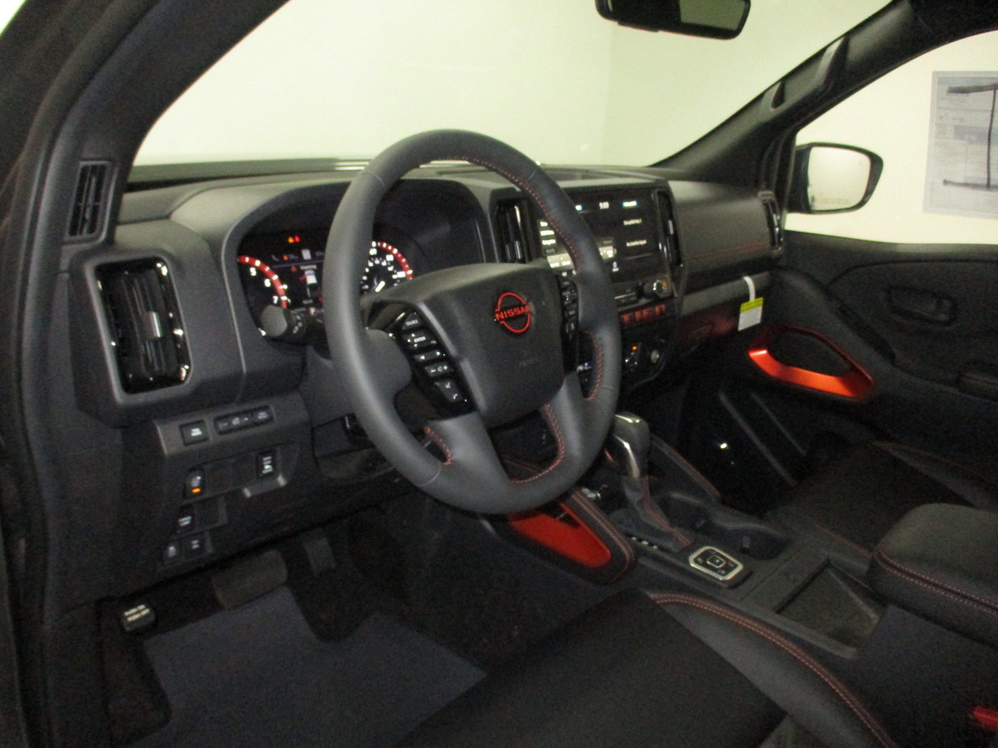 New 2026 Nissan Frontier PRO-4X w/ Pro Premium Package AWD/4WD image 22