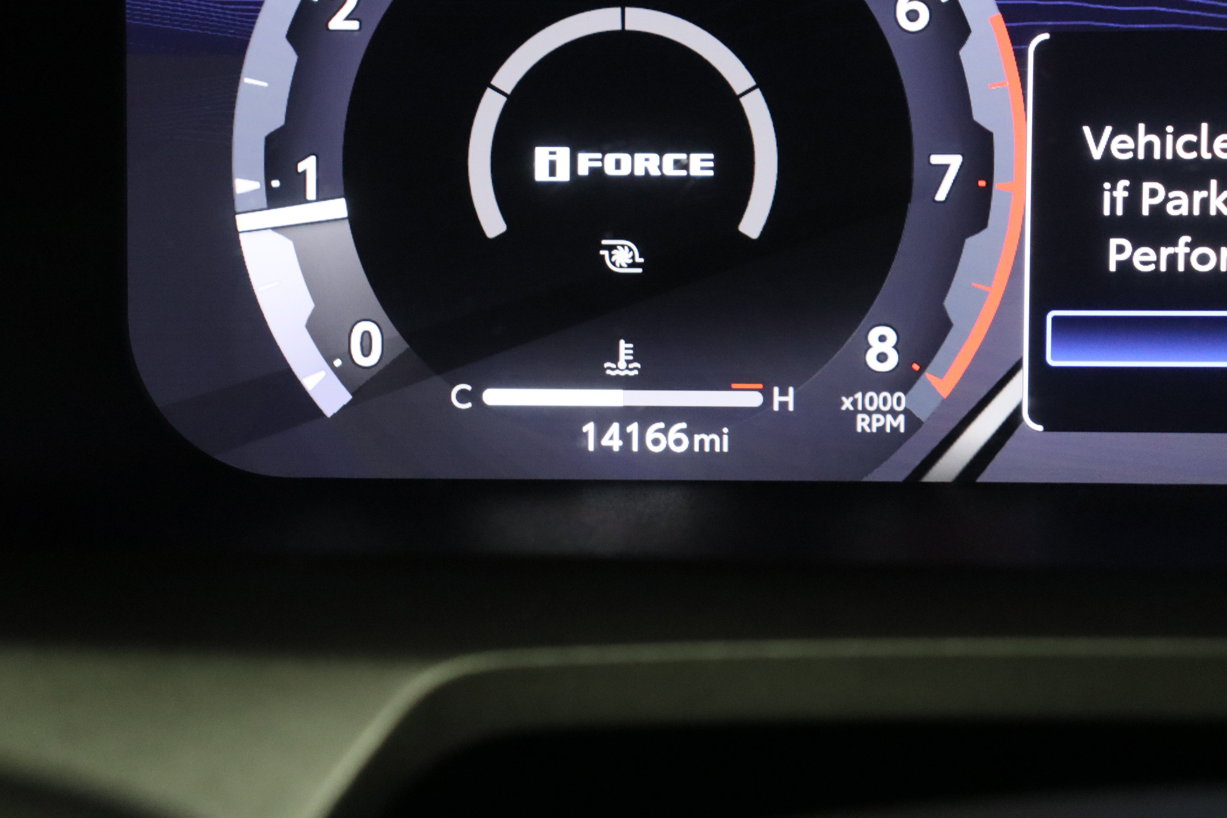 Certified 2025 Toyota Tacoma TRD Off-Road AWD/4WD image 39