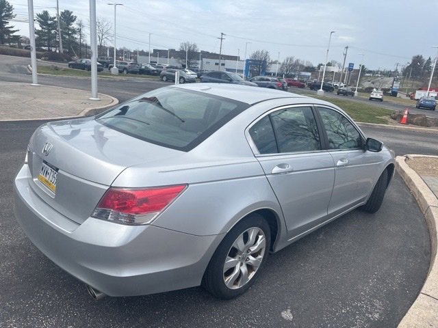 Used 2010 Honda Accord EX-L image 4