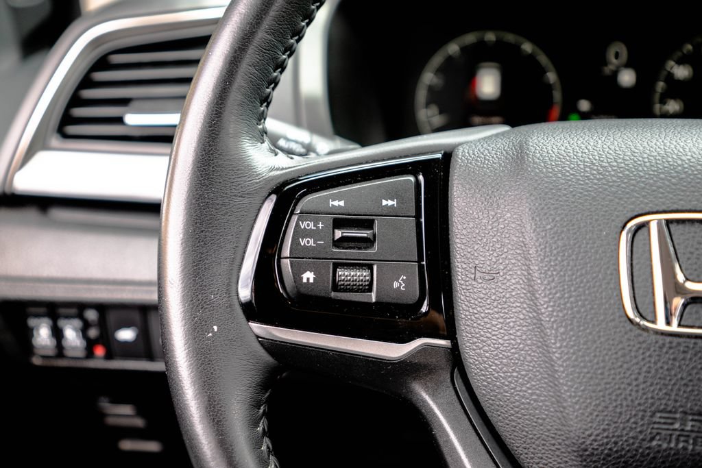 Used 2025 Honda Odyssey EX-L image 16