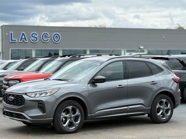 Used 2024 Ford Escape ST-Line w/ Tech Pack #1
