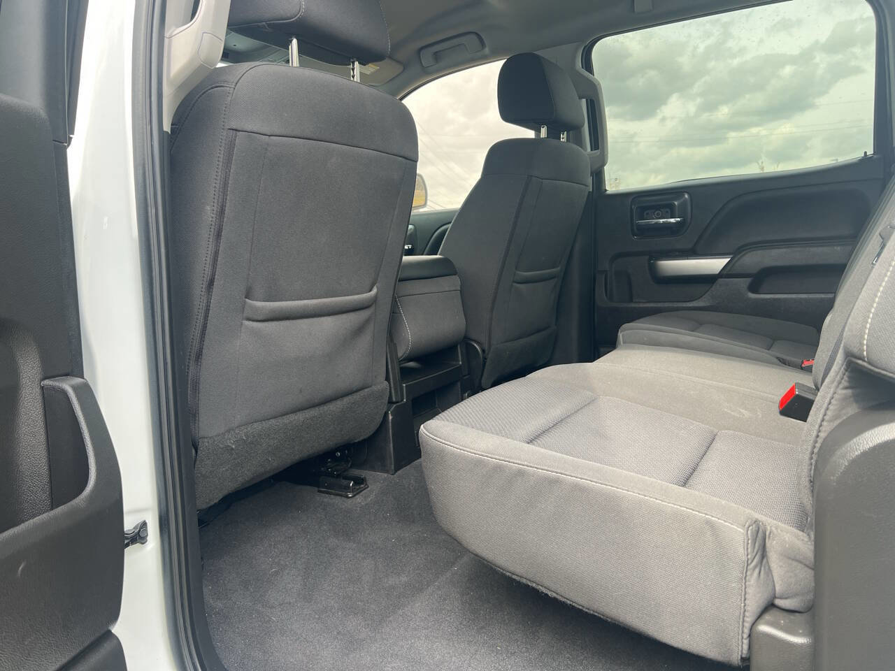 Used 2018 Chevrolet Silverado 1500 LT w/ Texas Edition RWD image 39