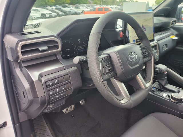 New 2026 Toyota Tacoma TRD Sport w/ TRD Sport Upgrade Package AWD/4WD image 20