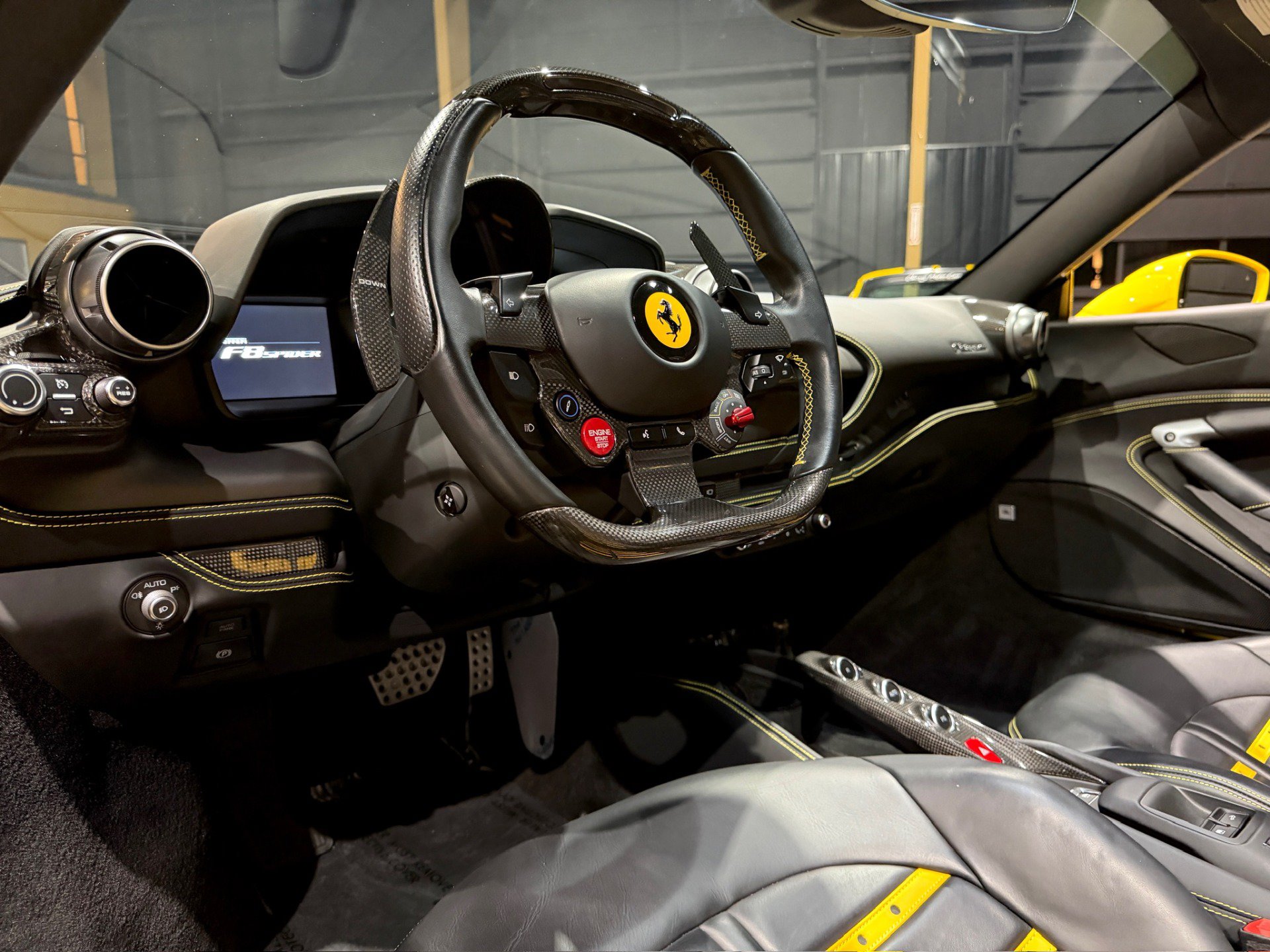 Used 2023 Ferrari F8 Tributo RWD image 33