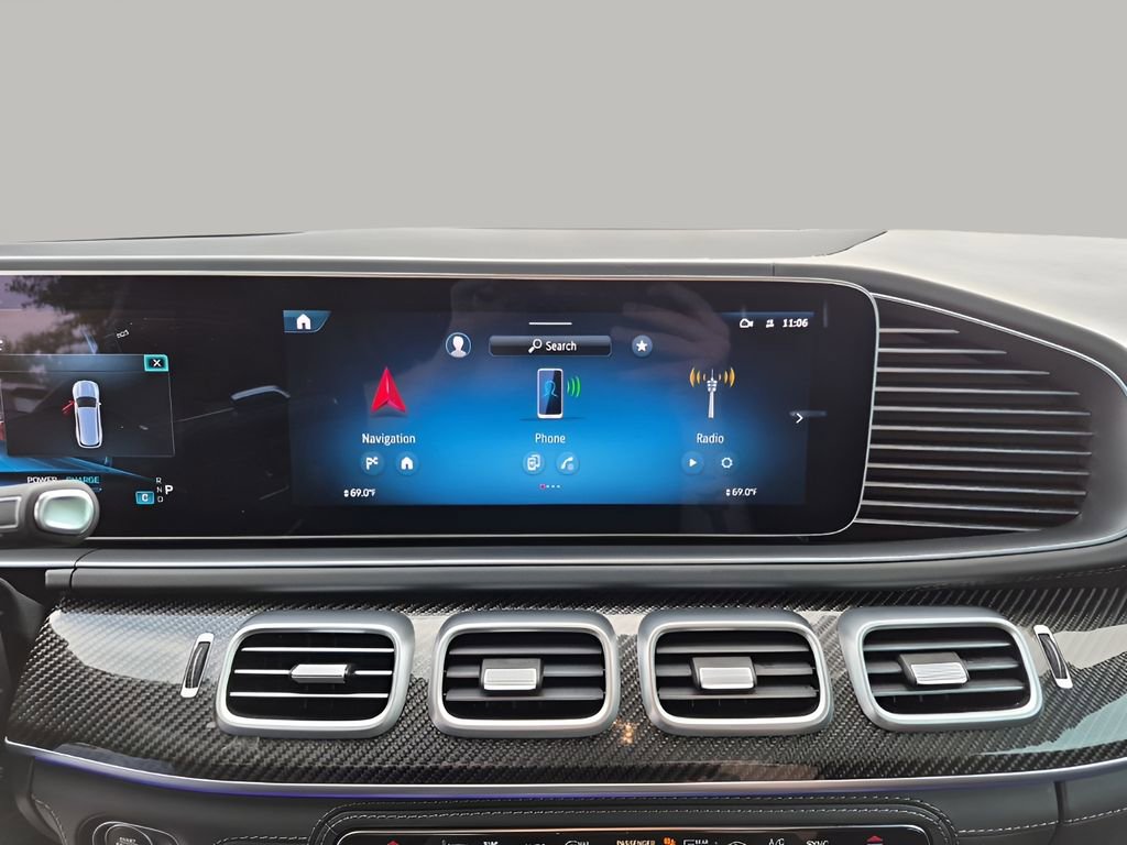 Used 2024 Mercedes-Benz GLS 63 AMG 4MATIC image 41